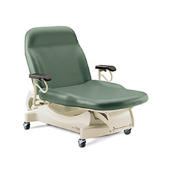 244 Barrier-Free™ Bariatric Power Treatment Table244 Barrier Free Bariatric Power Treatment Table